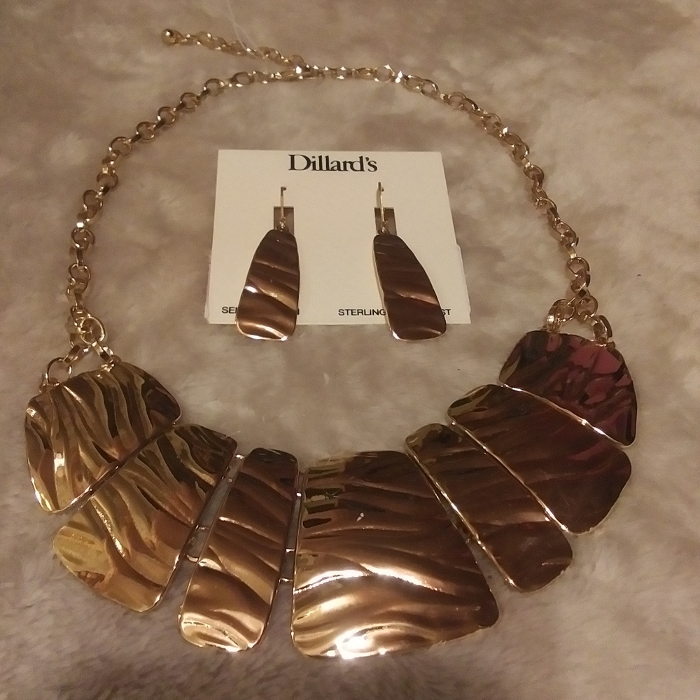 Necklace and earrings